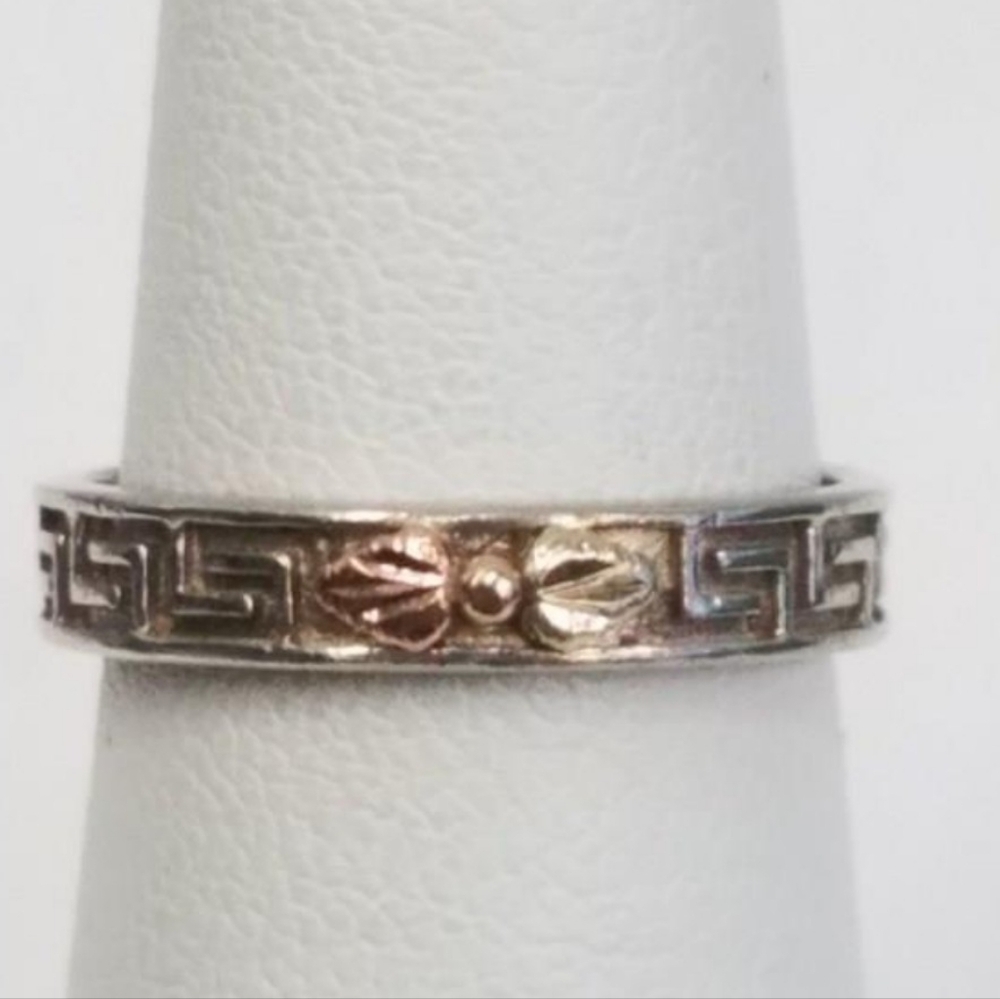 Vintage Sterling Hallmarked 12k Black Hills Gold Size 5.5 Single Band Ring